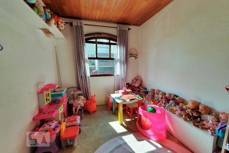 Casa à venda com 350m², 3 quartos e 5 vagasQuarto 3 - Suíte