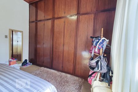 Casa à venda com 350m², 3 quartos e 5 vagasQuarto 2