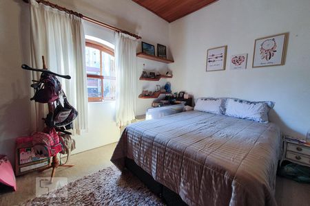 Casa à venda com 350m², 3 quartos e 5 vagasQuarto 2