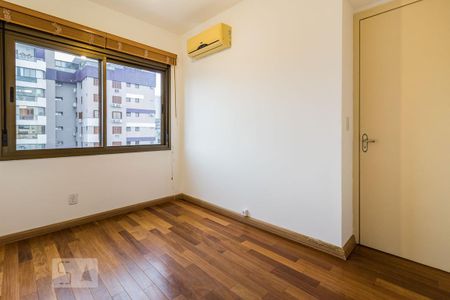 Dormitório de apartamento para alugar com 1 quarto, 53m² em Menino Deus, Porto Alegre