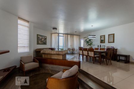 Sala de apartamento à venda com 3 quartos, 244m² em Vila Gilda, Santo André