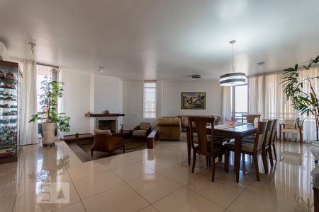 Sala de apartamento à venda com 3 quartos, 244m² em Vila Gilda, Santo André