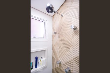 Apartamento à venda com 70m², 3 quartos e 2 vagasChuveiro e torneiras