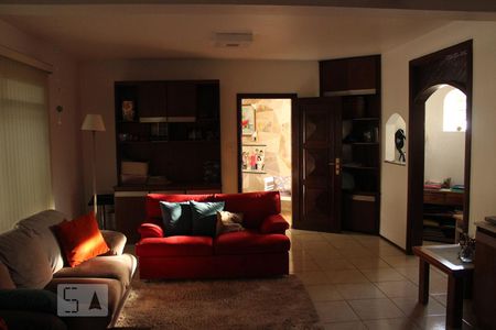 Sala de casa à venda com 3 quartos, 233m² em Vila Moraes, São Paulo