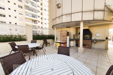 Apartamento para alugar com 41m², 1 quarto e 1 vaga Apartamento para alugar com 41m², 1 quarto e 1 vagaÁrea comum - Churrasqueira