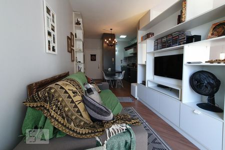 Sala de apartamento para alugar com 1 quarto, 41m² em Barra Funda, São Paulo