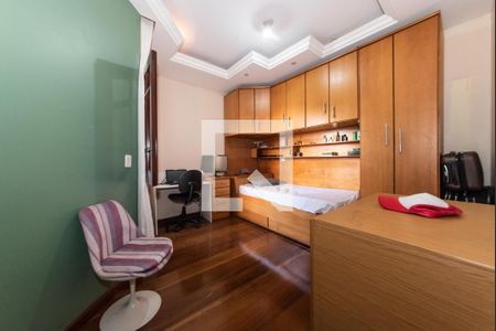 Casa à venda com 250m², 3 quartos e 2 vagas Casa à venda com 250m², 3 quartos e 2 vagasQuarto 1