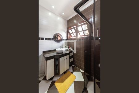 Casa à venda com 250m², 3 quartos e 2 vagas Casa à venda com 250m², 3 quartos e 2 vagasBanheiro da Suíte