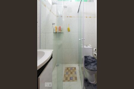 Casa à venda com 320m², 5 quartos e 4 vagas Casa à venda com 320m², 5 quartos e 4 vagasBanheiro