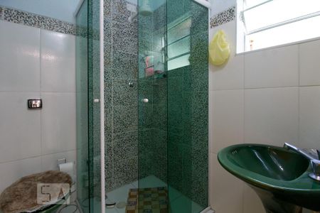 Casa à venda com 320m², 5 quartos e 4 vagas Casa à venda com 320m², 5 quartos e 4 vagasBanheiro