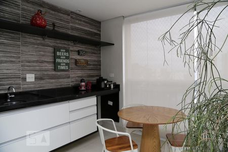 Varanda da Sala de apartamento para alugar com 2 quartos, 77m² em Vila Andrade, São Paulo