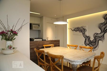 Sala de apartamento para alugar com 2 quartos, 77m² em Vila Andrade, São Paulo