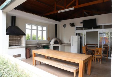 Apartamento para alugar com 77m², 2 quartos e 2 vagasÁrea comum - Churrasqueira