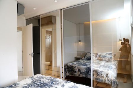 Apartamento para alugar com 77m², 2 quartos e 2 vagasQuarto 2 - Suíte