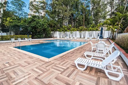 Apartamento para alugar com 70m², 2 quartos e 1 vagaÁrea comum - Piscina
