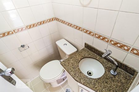 Apartamento para alugar com 70m², 2 quartos e 1 vagaLavabo