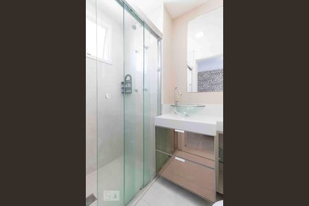 Apartamento à venda com 68m², 3 quartos e 2 vagasBanheiro da Suíte