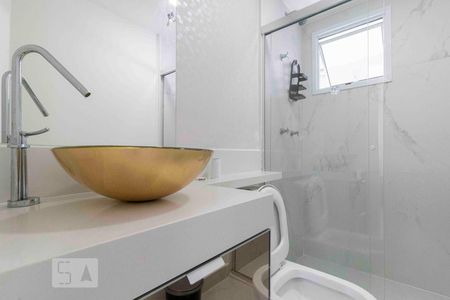 Apartamento à venda com 68m², 3 quartos e 2 vagasBanheiro Social