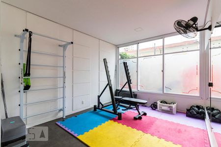 Apartamento à venda com 60m², 2 quartos e 1 vagaÁrea comum - Academia