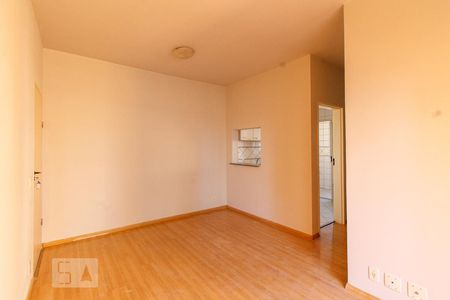 Sala de apartamento para alugar com 2 quartos, 60m² em Centro, Mogi das Cruzes