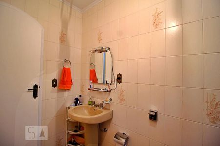 Casa à venda com 202m², 3 quartos e 3 vagasBanheiro 2