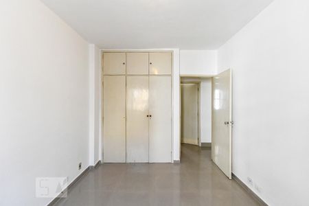 Apartamento à venda com 97m², 3 quartos e 1 vaga Apartamento à venda com 97m², 3 quartos e 1 vagaSuíte