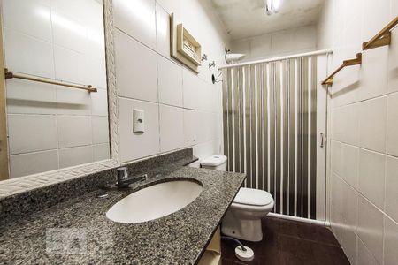 Apartamento à venda com 94m², 2 quartos e 2 vagas Apartamento à venda com 94m², 2 quartos e 2 vagasBanheiro