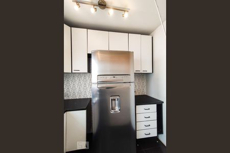 Apartamento à venda com 94m², 2 quartos e 2 vagas Apartamento à venda com 94m², 2 quartos e 2 vagasCozinha