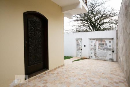 Casa para alugar com 332m², 5 quartos e 2 vagasQuintal 