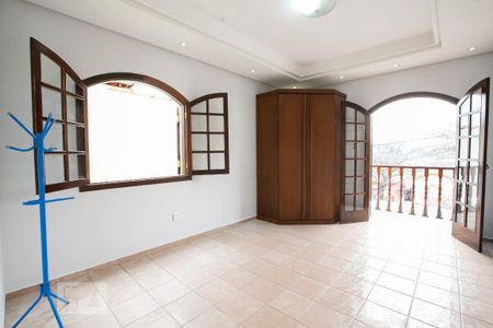 Casa para alugar com 332m², 5 quartos e 2 vagasSuíte 1