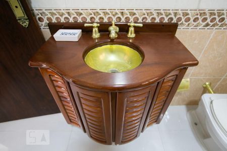 Casa para alugar com 332m², 5 quartos e 2 vagasBanheiro da suíte 3