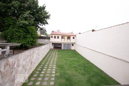 Casa para alugar com 332m², 5 quartos e 2 vagasVista da suíte 3