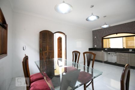 Casa para alugar com 332m², 5 quartos e 2 vagasCozinha