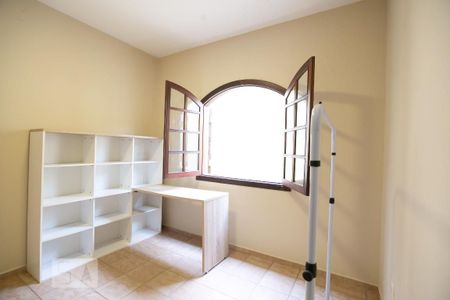 Casa para alugar com 332m², 5 quartos e 2 vagasQuarto 1