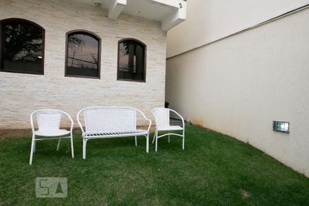 Casa para alugar com 332m², 5 quartos e 2 vagasQuintal 