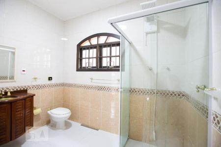 Casa para alugar com 332m², 5 quartos e 2 vagasBanheiro da suíte 3