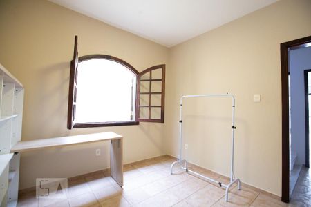 Casa para alugar com 332m², 5 quartos e 2 vagasQuarto 1