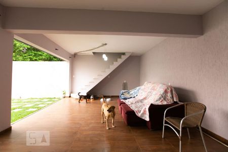 Casa para alugar com 332m², 5 quartos e 2 vagasEdícula