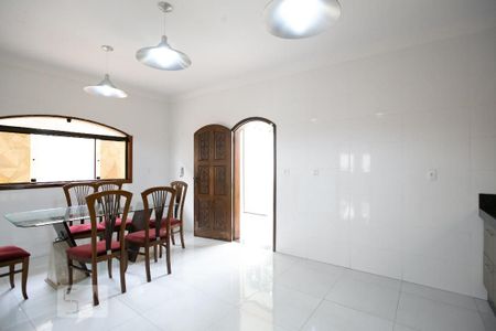 Casa para alugar com 332m², 5 quartos e 2 vagasCozinha