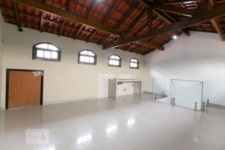 Casa para alugar com 332m², 5 quartos e 2 vagasLavanderia