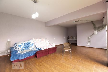Casa para alugar com 332m², 5 quartos e 2 vagasEdícula