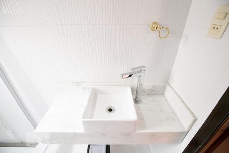 Casa para alugar com 332m², 5 quartos e 2 vagasBanheiro da suíte 2