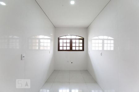 Casa para alugar com 332m², 5 quartos e 2 vagasCozinha da Edícula