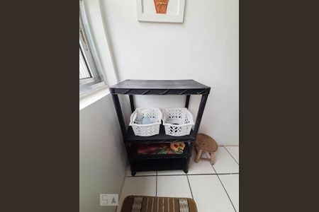 Studio para alugar com 28m², 1 quarto e sem vaga Studio para alugar com 28m², 1 quarto e sem vagaÁrea de serviço