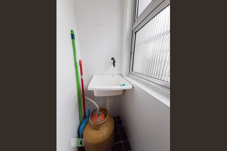 Studio para alugar com 28m², 1 quarto e sem vaga Studio para alugar com 28m², 1 quarto e sem vagaÁrea de serviço