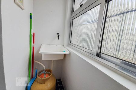 Studio para alugar com 28m², 1 quarto e sem vaga Studio para alugar com 28m², 1 quarto e sem vagaÁrea de serviço
