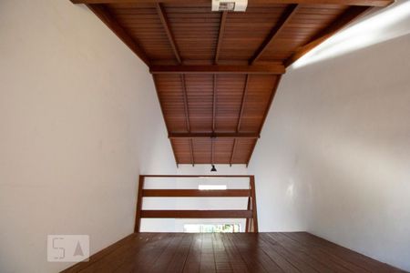 Quarto de kitnet/studio para alugar com 1 quarto, 64m² em Carvoeira, Florianópolis