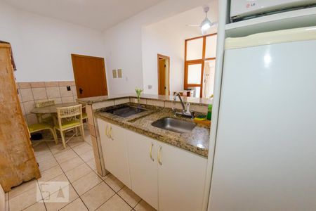 Cozinha de apartamento para alugar com 1 quarto, 48m² em Ingleses do Rio Vermelho, Florianópolis