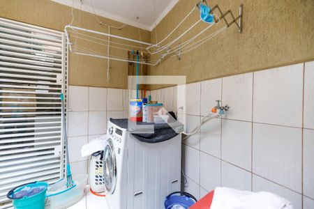 Casa à venda com 250m², 3 quartos e 2 vagasÁrea de Serviço