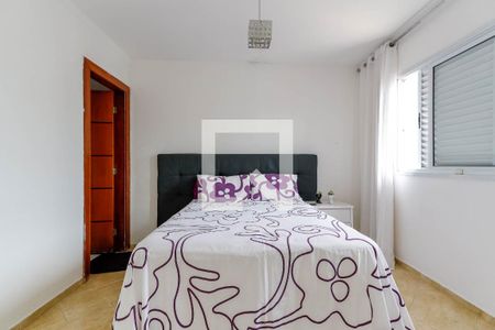 Casa à venda com 250m², 3 quartos e 2 vagasSuíte 1